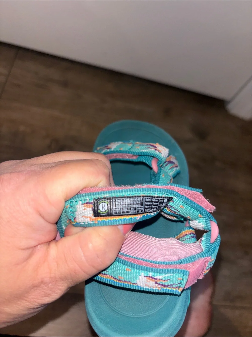 TEVA Kids Teal & Pink Outdoor Sandals Size 8